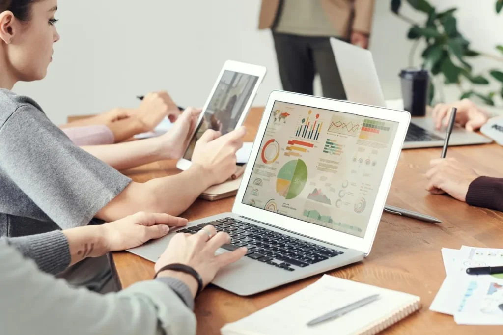 Harnessing Data-Driven Decision Making to Outpace Competitors